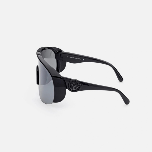 Moncler Black Shield Ski SunGlasses Goggles New Never Worn W/Original Case - Picture 4 of 10
